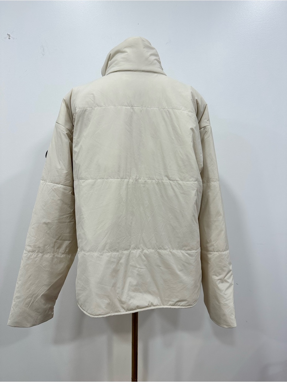 Vuori Water-Resistant Canyon Jacket - Picture 9 of 10